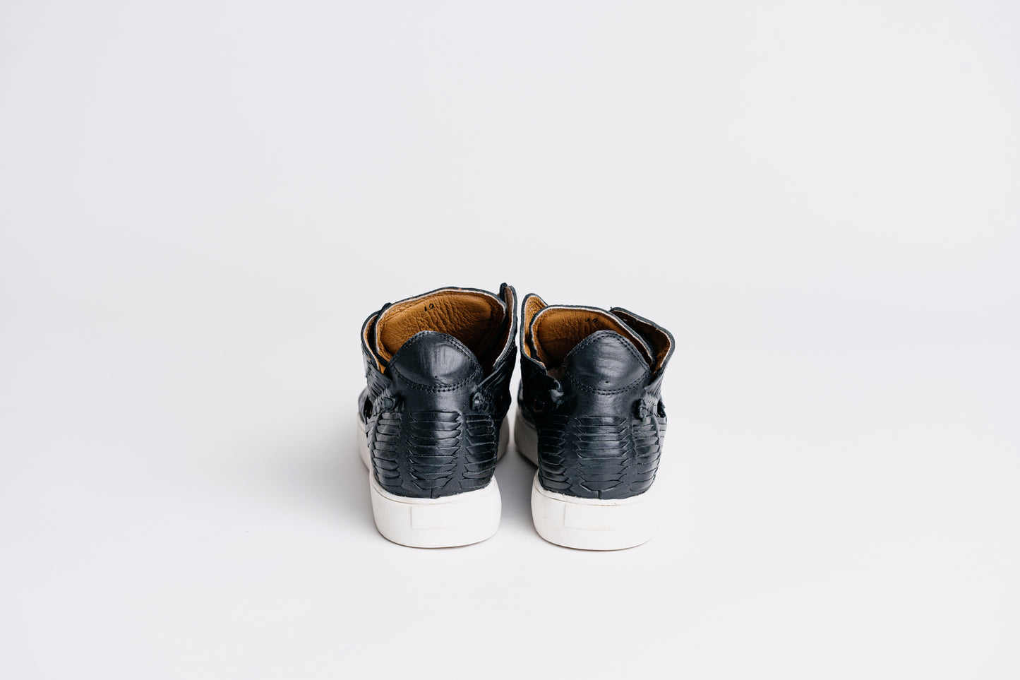 Alta Tierra - Sombra